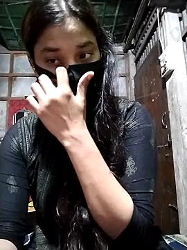 Snapshot of Aruyeshi- chatting on September 2025 03:32:02 AM Aruyeshi- online show from September 2025 03:32:02 AM