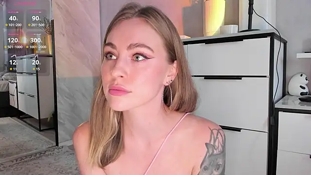 Snapshot of LoveGameSexx chatting on October 2025 10:58:02 AM LoveGameSexx online show from October 2025 10:58:02 AM