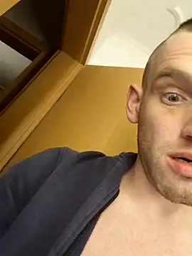 Bartzrl online show from October 2025 02:43:02 AM