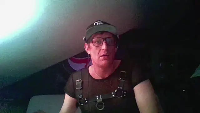 Bigthroaterboy online show from December 2024 06:41:01 PM