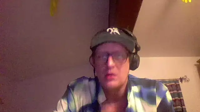 Bigthroaterboy online show from December 2024 06:03:02 PM