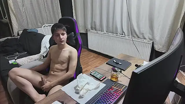 istebenboylebiradamim online show from December 2024 05:15:01 PM