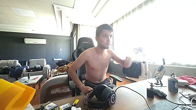 istebenboylebiradamim online show from November 2025 10:57:02 AM