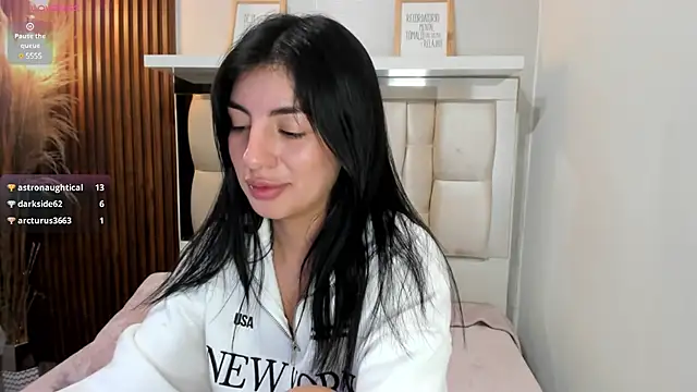 ANTONELLA  ROUSE  online show from December 2024 02:41:01 AM