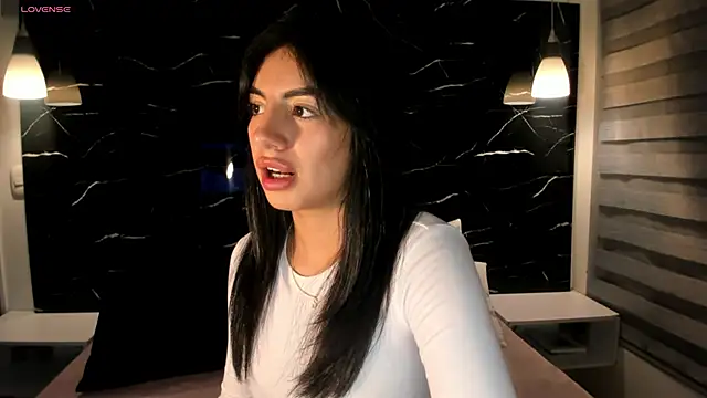 ANTONELLA  ROUSE  online show from December 2024 04:26:01 AM