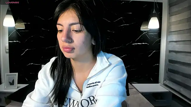 ANTONELLA  ROUSE  online show from December 2024 08:22:02 AM