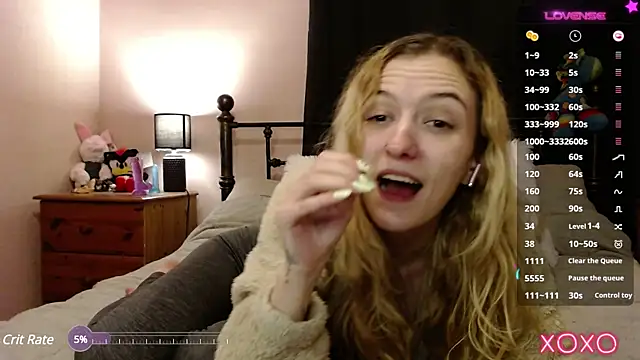 EllieeRose online show from December 2024 01:32:02 PM