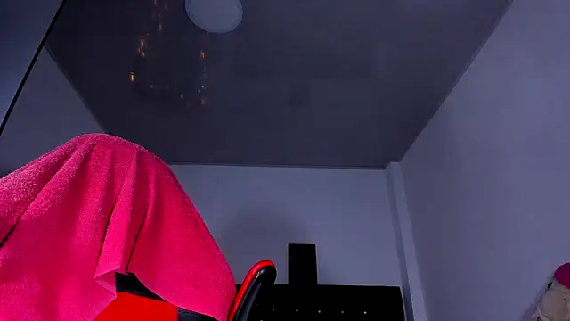 kerlysmith 24 online show from January 2025 09:25:02 PM