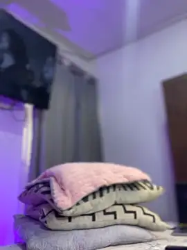 ANA CARTER online show from October 2025 06:52:01 PM