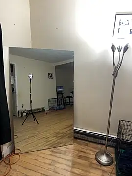 DaddySnowXX online show from September 2025 04:45:02 AM