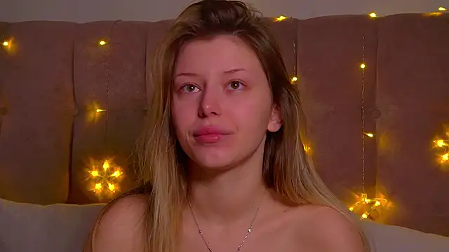 LiliaBianka online show from December 2024 06:39:01 AM