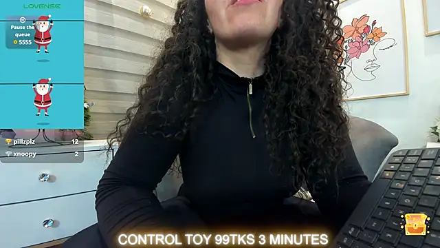 Valeria  soler online show from December 2024 06:56:02 PM