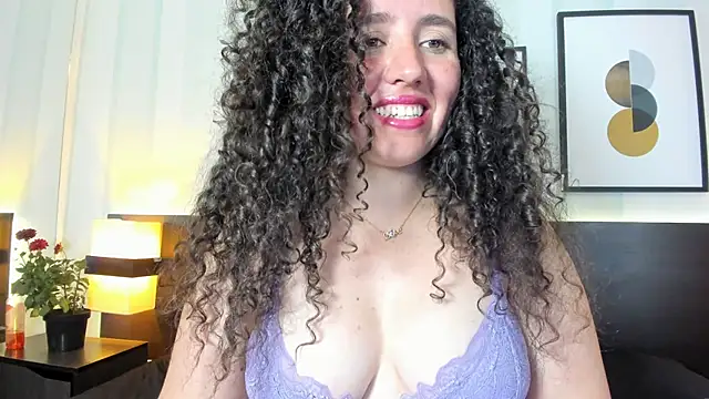 Valeria  soler online show from February 2025 04:02:01 PM
