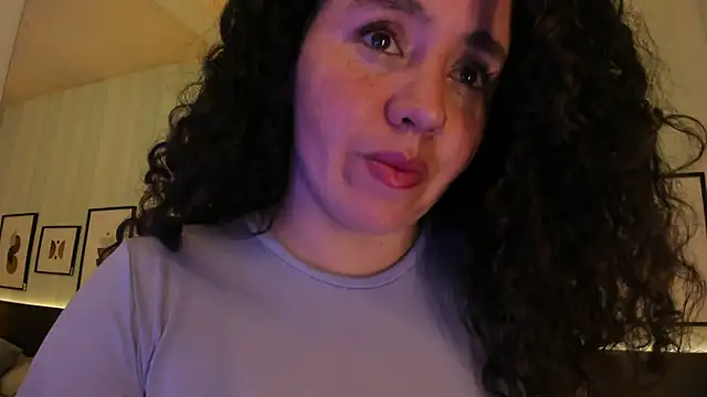 Valeria  soler online show from March 2025 12:01:02 PM