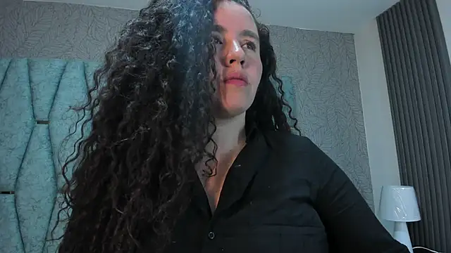 Valeria  soler online show from September 2025 03:16:02 AM