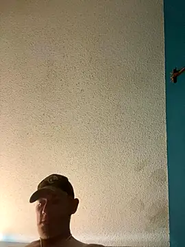 Snapshot of Maxgirthx chatting on November 2025 05:22:01 PM Maxgirthx online show from November 2025 05:22:01 PM