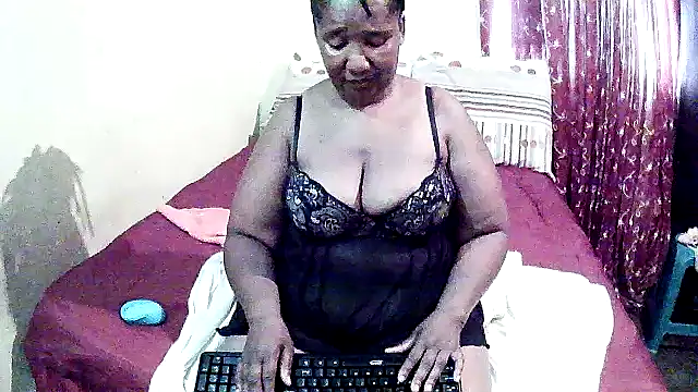 Snapshot of Pinkpussyxx chatting on January 2025 08:47:01 AM Pinkpussyxx online show from January 2025 08:47:01 AM