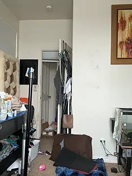 Snapshot of Starving4Cock chatting on March 2025 06:29:01 PM Starving4Cock online show from March 2025 06:29:01 PM