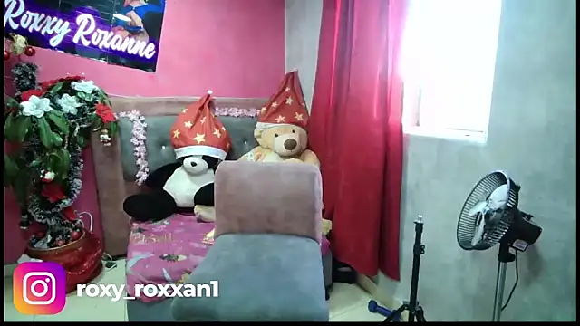 roxy roxxan online show from December 2024 02:00:01 PM