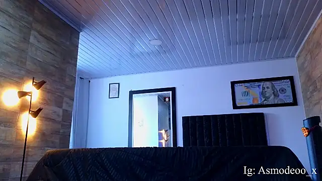 Snapshot of AsmodeoCox chatting on October 2025 09:56:01 PM AsmodeoCox online show from October 2025 09:56:01 PM