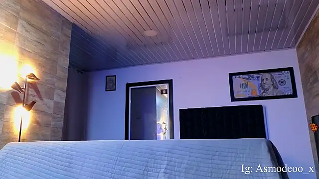 Snapshot of AsmodeoCox chatting on October 2025 01:38:01 AM AsmodeoCox online show from October 2025 01:38:01 AM