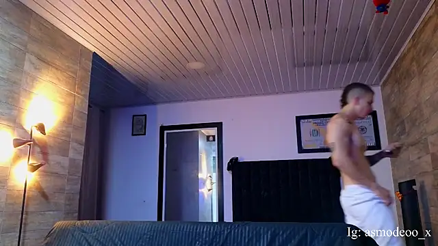 Snapshot of AsmodeoCox chatting on October 2025 02:15:01 AM AsmodeoCox online show from October 2025 02:15:01 AM