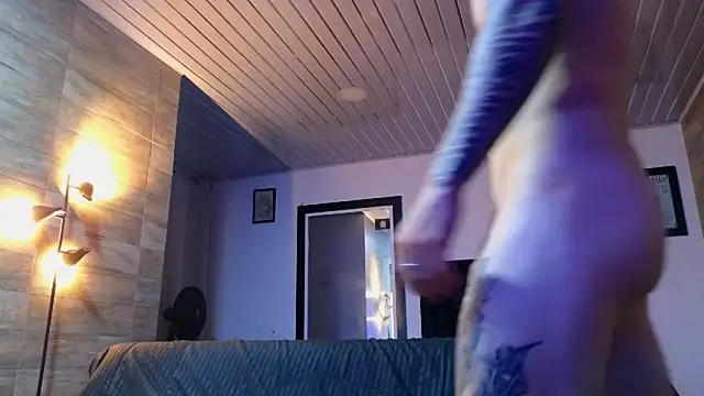 Snapshot of AsmodeoCox chatting on October 2025 09:48:01 AM AsmodeoCox online show from October 2025 09:48:01 AM