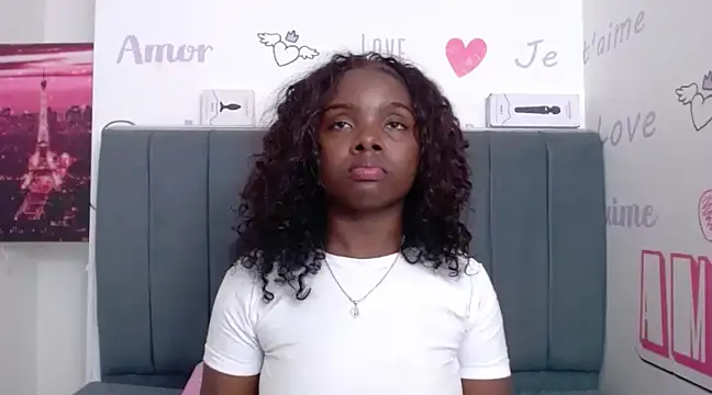 Snapshot of KilyetVera3x chatting on February 2025 09:42:01 AM KilyetVera3x online show from February 2025 09:42:01 AM