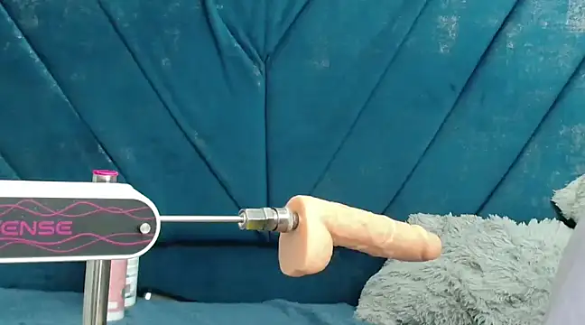 Snapshot of KilyetVera3x chatting on February 2025 08:29:02 AM KilyetVera3x online show from February 2025 08:29:02 AM