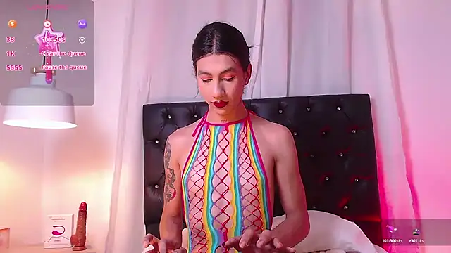sofiaa grey  online show from December 2024 01:32:01 PM