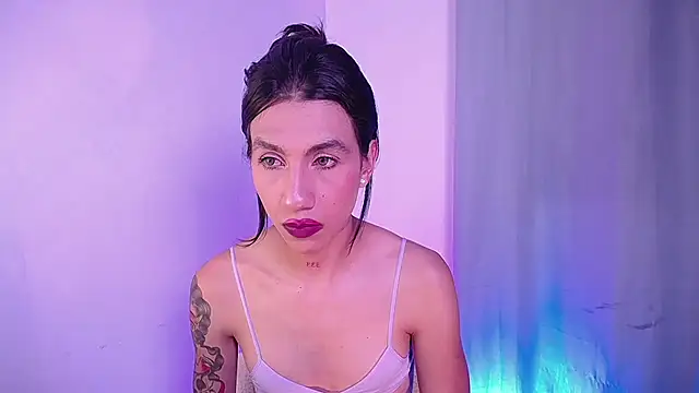 sofiaa grey  online show from December 2024 02:17:02 PM