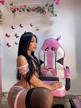 amaranta1411- online show from September 2025 03:39:02 PM