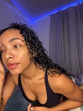 Snapshot of nicoleebony1 chatting on October 2025 07:03:02 PM nicoleebony1 online show from October 2025 07:03:02 PM