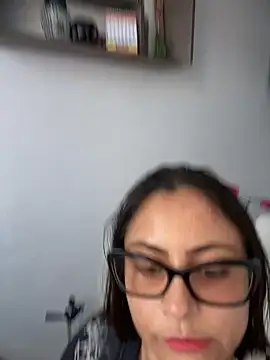 Sol biglips online show from March 2025 04:24:01 PM