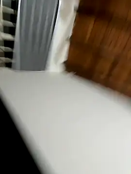 Snapshot of tom_thick chatting on October 2025 11:25:01 PM tom thick online show from October 2025 11:25:01 PM