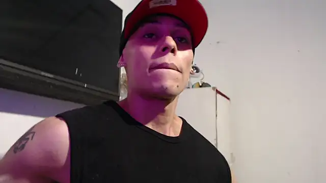 Snapshot of bix_couples chatting on November 2025 11:37:02 PM bix couples online show from November 2025 11:37:02 PM