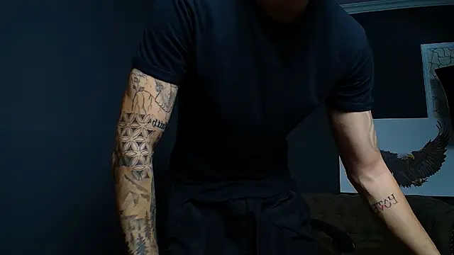 Snapshot of BrandonTate chatting on September 2025 10:53:02 AM BrandonTate online show from September 2025 10:53:02 AM