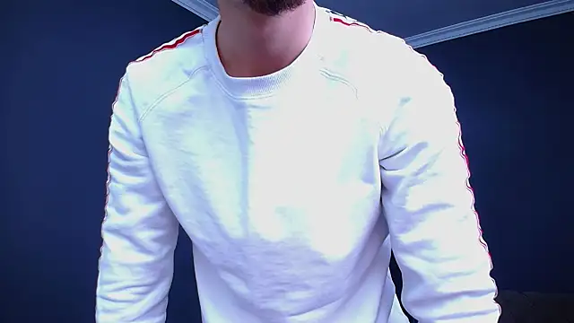 Snapshot of BrandonTate chatting on October 2025 10:27:02 AM BrandonTate online show from October 2025 10:27:02 AM