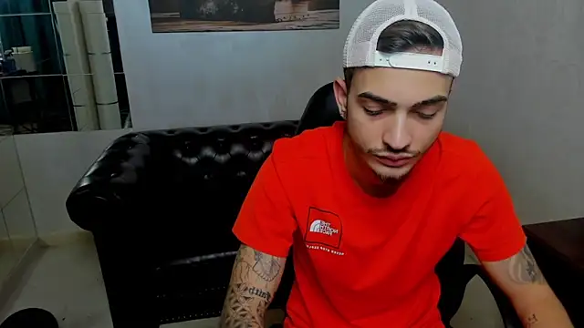 Snapshot of BrandonTate chatting on November 2025 08:14:02 AM BrandonTate online show from November 2025 08:14:02 AM