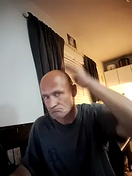 FloppyPickle4u online show from February 2025 11:52:01 AM