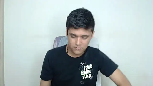 Snapshot of kaiine190 chatting on October 2025 08:07:02 PM kaiine190 online show from October 2025 08:07:02 PM