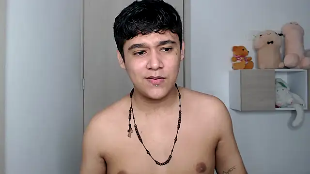 Snapshot of kaiine190 chatting on October 2025 10:54:02 PM kaiine190 online show from October 2025 10:54:02 PM