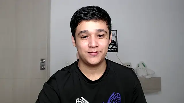 Snapshot of kaiine190 chatting on October 2025 01:39:01 PM kaiine190 online show from October 2025 01:39:01 PM