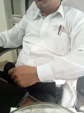 Snapshot of Hot-man39 chatting on October 2025 09:33:01 AM Hot-man39 online show from October 2025 09:33:01 AM