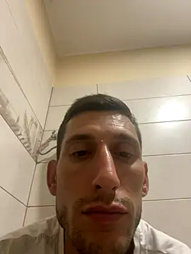 Gionnytav online show from October 2025 09:11:01 PM