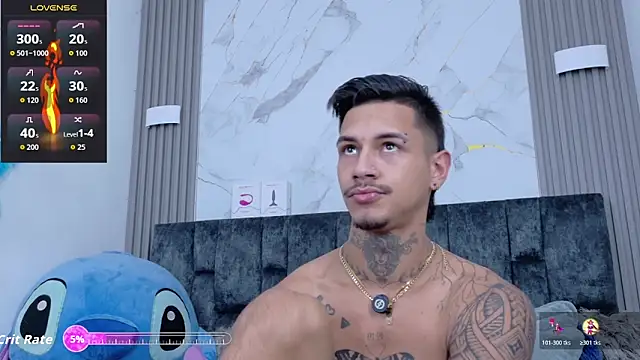 JAYCOB00 online show from November 2025 02:33:01 AM