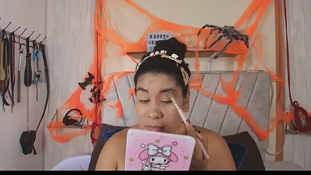 Snapshot of Liana_Asaff chatting on October 2025 06:46:02 PM Liana Asaff online show from October 2025 06:46:02 PM