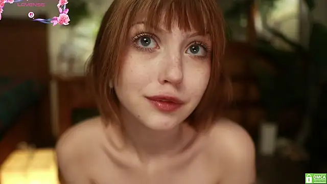 Snapshot of electric_babe chatting on September 2025 03:46:02 PM electric babe online show from September 2025 03:46:02 PM