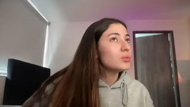 Princ3ssgabi online show from October 2025 08:44:01 PM