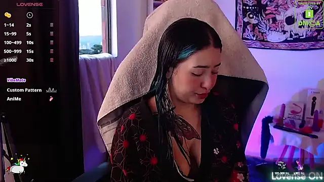 Snapshot of sweetcoralinee chatting on October 2025 10:30:01 PM sweetcoralinee online show from October 2025 10:30:01 PM